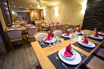 هتل Restaurant Les Edelweiss
