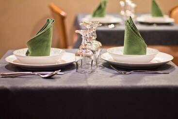 هتل Restaurant Les Edelweiss