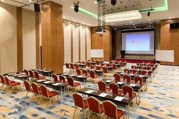 هتل Lexis Suites Penang