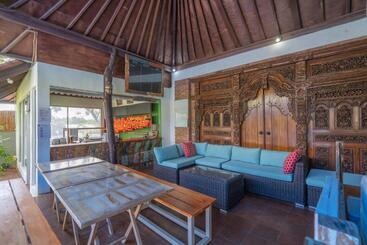 هتل Liberty Dive Resort