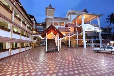 هتل Rajavalsam Guruvayur