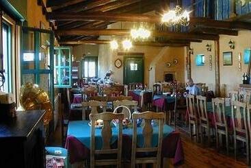 هتل روستایی Hosteria Casa Flor