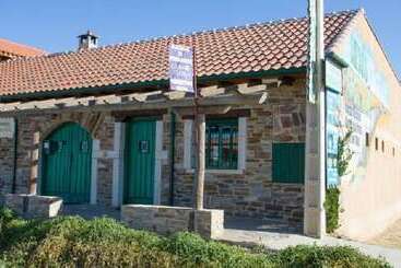 هتل روستایی Hosteria Casa Flor