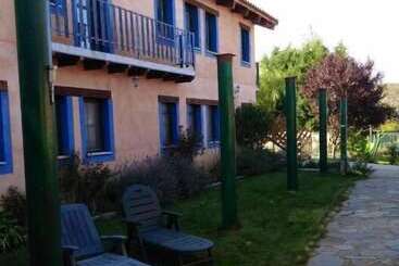 هتل روستایی Hosteria Casa Flor