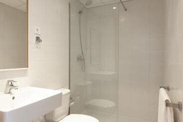 هتل Smartroom Barcelona