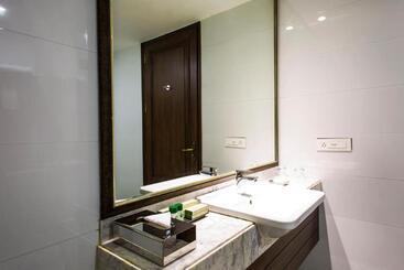 هتل The Fern Hillside Resort Bhimtal