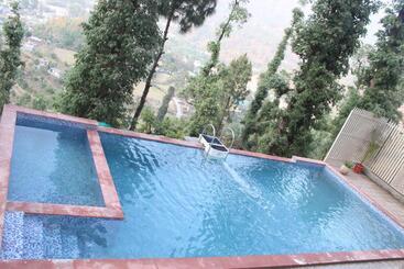 هتل The Fern Hillside Resort Bhimtal