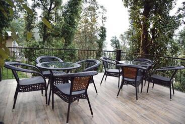 هتل The Fern Hillside Resort Bhimtal