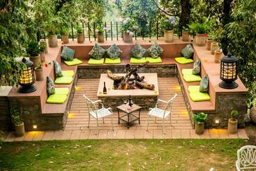 هتل The Fern Hillside Resort Bhimtal