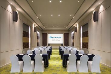 هتل Wyndham Sanya Bay