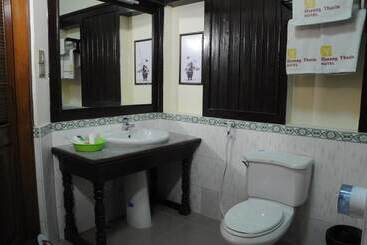 Hsaung Thazin Hotel Pyin Oo Lwin