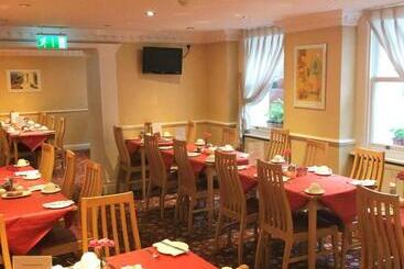 Hyde Park Radnor Hotel B&b