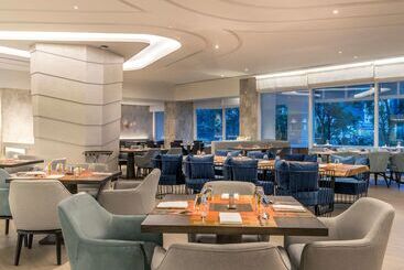 Novotel Phuket City Phokeethra