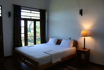 Serene Park Hotel By Ark
