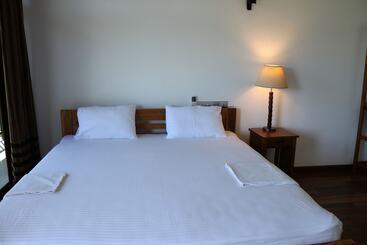 Serene Park Hotel By Ark