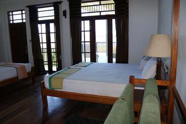 Serene Park Hotel By Ark