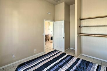 Bullhead City Home: Tesla Charger ~ 3 Mi To River
