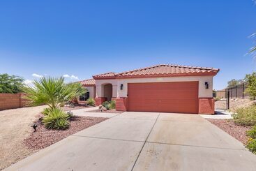 Bullhead City Oasis W/ Fire Pit + Mtn View!
