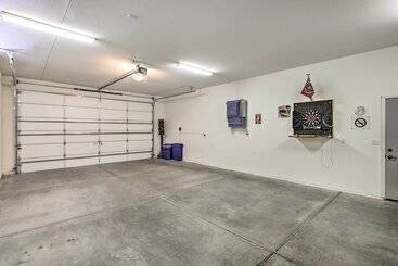 Cozy Bullhead City Home W/ Patio & Mountain Views!