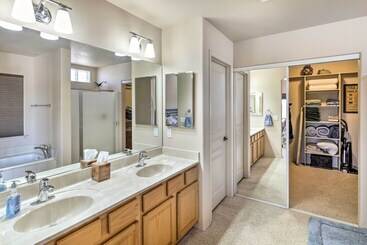 Cozy Bullhead City Home W/ Patio & Mountain Views!