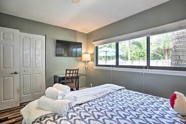 Dreamy Wilton Manors Oasis: Dine, Shop & Swim!