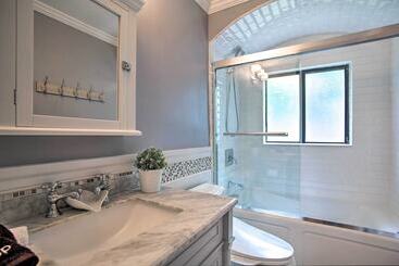 Dreamy Wilton Manors Oasis: Dine, Shop & Swim!