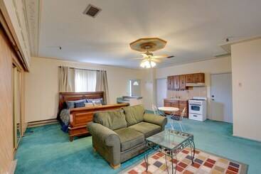 Grand Hilltop House: Best Views In Tucson!