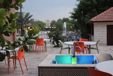 ホテル Al Baiara Resort