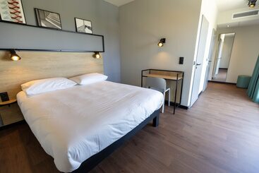 هتل Ibis Marseille Marignane Technopole