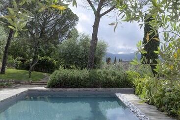 هتل Pieve Aldina Relais & Châteaux
