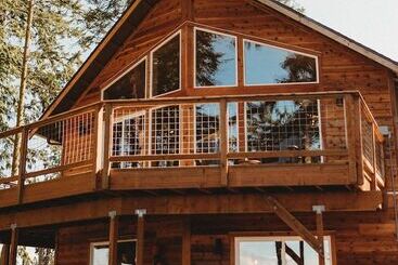 هتل Woodland Bluff