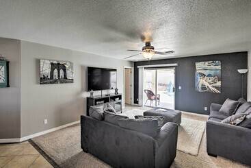 Lake Havasu City Retreat W/ Patio & Grill
