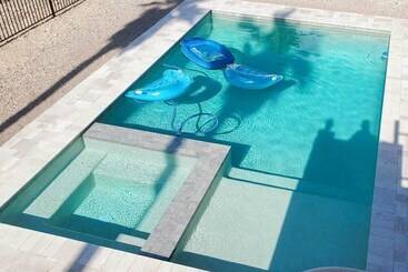 Modern Lake Havasu Retreat: Lake & Mountain Views!