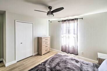 Modern Lake Havasu Retreat: Lake & Mountain Views!