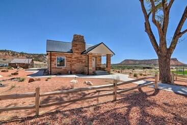 Modern Ranch House W/ Fire Pit & Valley Views