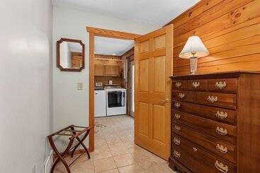 پانسیون Cabin Retreat On Big Crooked Lake