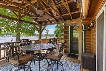 پانسیون Cabin Retreat On Big Crooked Lake
