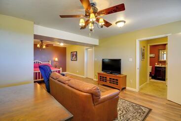 Prescott Hideaway W/ Deck, Sauna & Mountain Views!