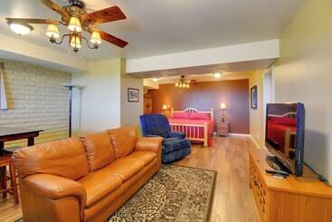 Prescott Hideaway W/ Deck, Sauna & Mountain Views!