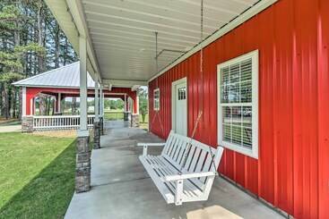 Rural Family Retreat < 3 Mi To Fishing & Boating!