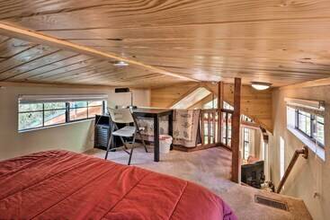 Near Hikes: Cabin W/ Furnished Deck In Show Low