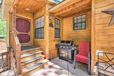 Near Hikes: Cabin W/ Furnished Deck In Show Low