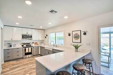 Sunny Tempe Escape: Central Location & Pool