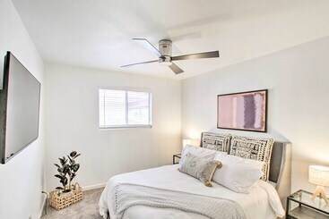 Sunny Tempe Escape: Central Location & Pool