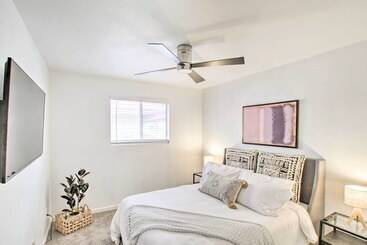 Sunny Tempe Escape: Central Location & Pool