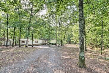 Edgemont Home W/ Deck ~ 9 Mi To Greers Ferry Lake!