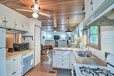 Edgemont Home W/ Deck ~ 9 Mi To Greers Ferry Lake!
