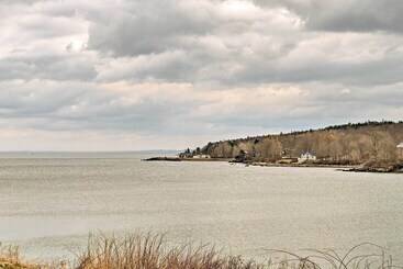 Charming Owls Head Retreat: 2 Mi To Rockland Coast