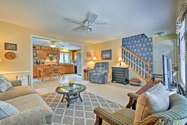 Charming Owls Head Retreat: 2 Mi To Rockland Coast