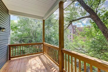 Chic Home W/ Yard < 3 Mi To Dtwn Cincinnati!